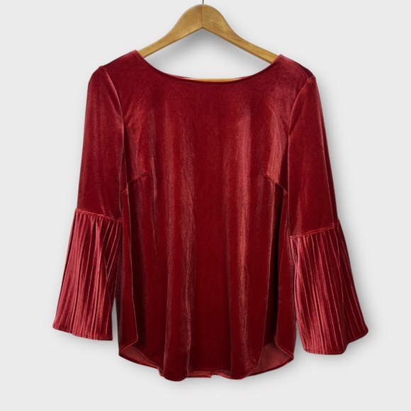 Foxcroft Womens Velvet Top Maroon Red Bell Ruffle Sleeve Blouse Whimsigoth 6 Y2K - Picture 1 of 12